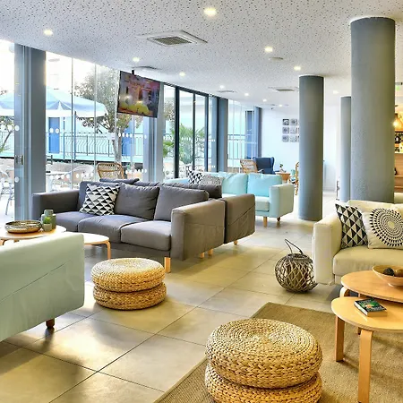 Ihotel Хотел