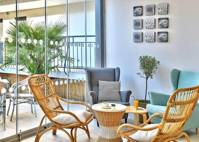 Ihotel Sunny فندق ساني بيتش