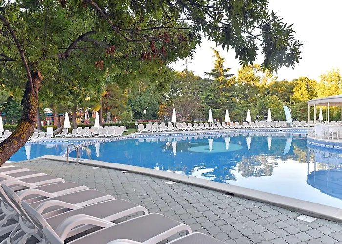 Ihotel Sunny ساني بيتش